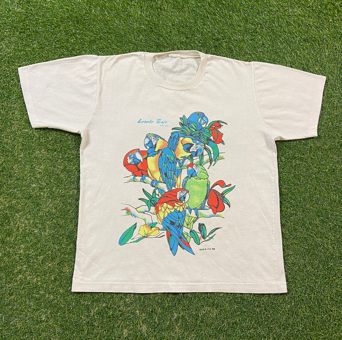 Vintage Loreto Baja Mexico Tee Size Small Cancun Mexico Party Vacation Beach Caribbean 1990s 90s Parrots Birds (1)