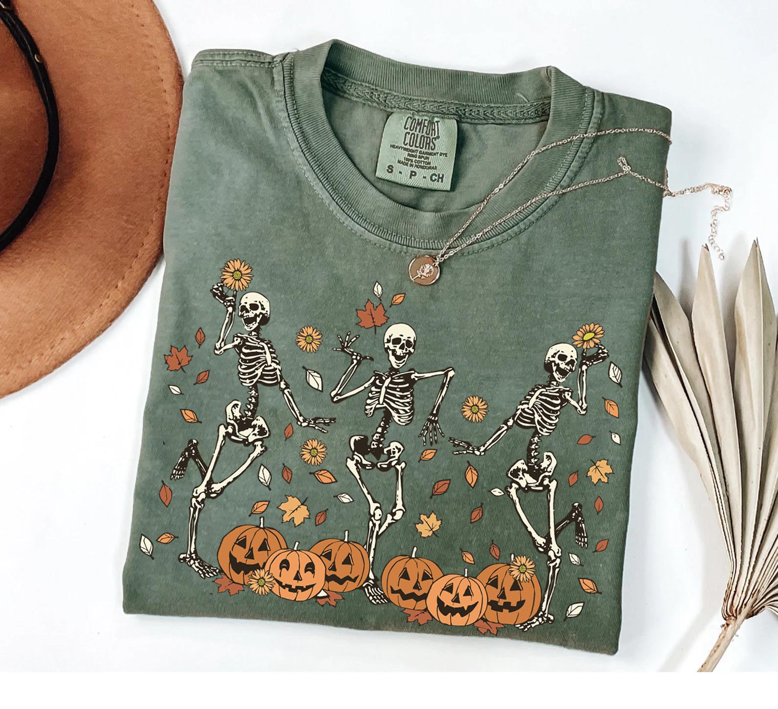 Retro Halloween Comfort Colors Halloween Dancing Skeleton Halloween Spooky Season Fall Tee Pumpkin Black Ca (4)