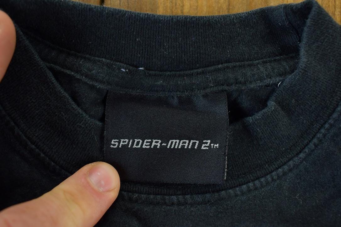 Vintage 2004 Spiderman Souvenir Single Stitch Vintage Streetwear Vacation Tee (3)