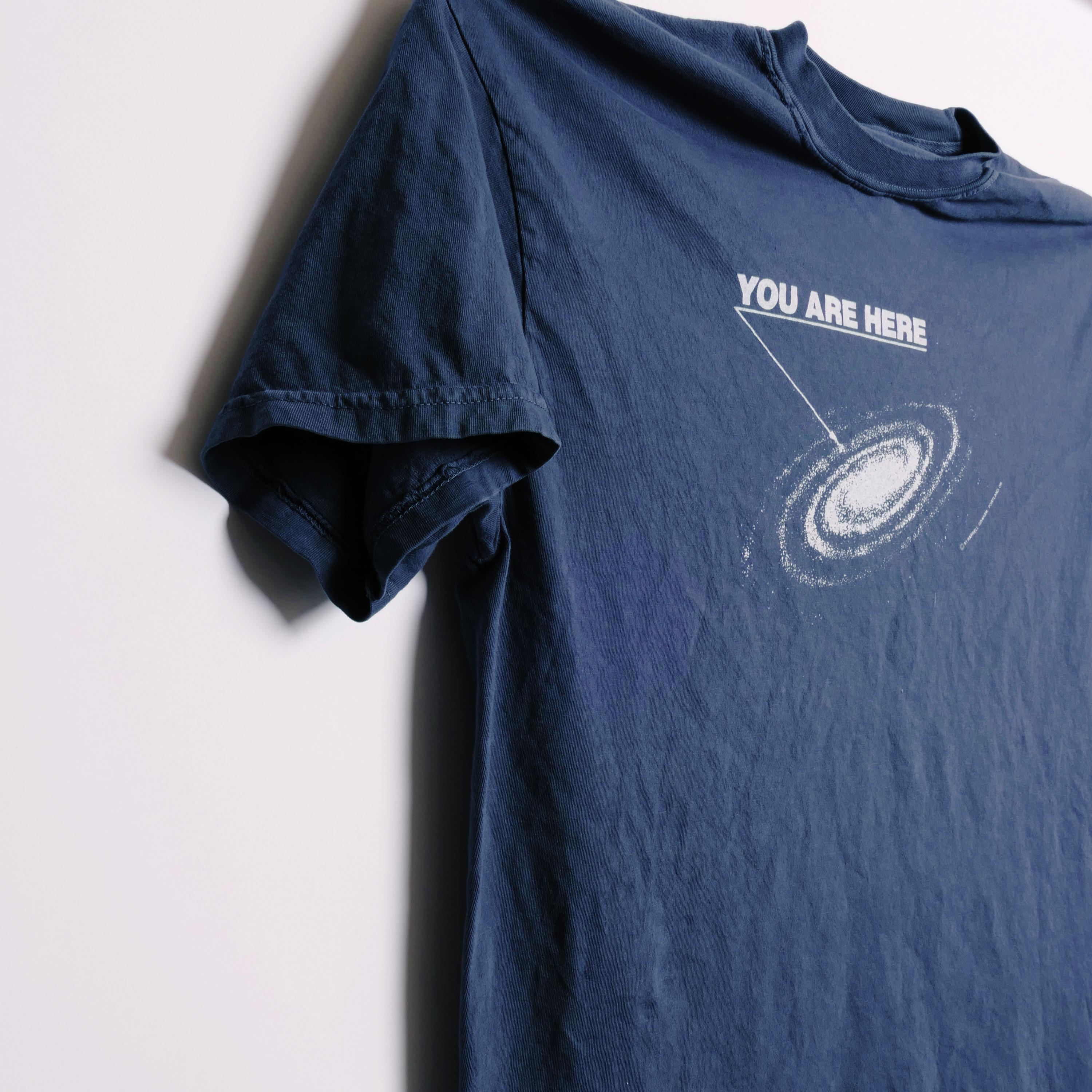 Here Milky Way Galaxy Tee Can'T Buy Love Cult Aliens Navy Heavyweight Faded Movie Xl (3)