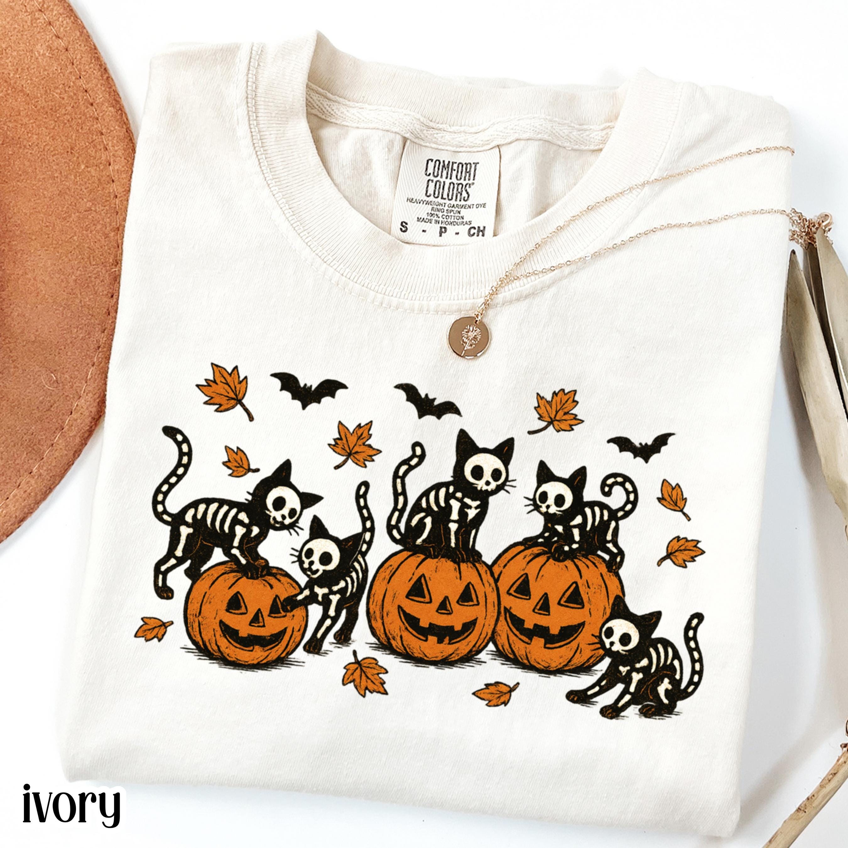 Comfort Colors Black Cat Pumpkin Halloween Spooky Season Vintage Autumn Tee Cat Retro Skeleton Cat Lover (2)