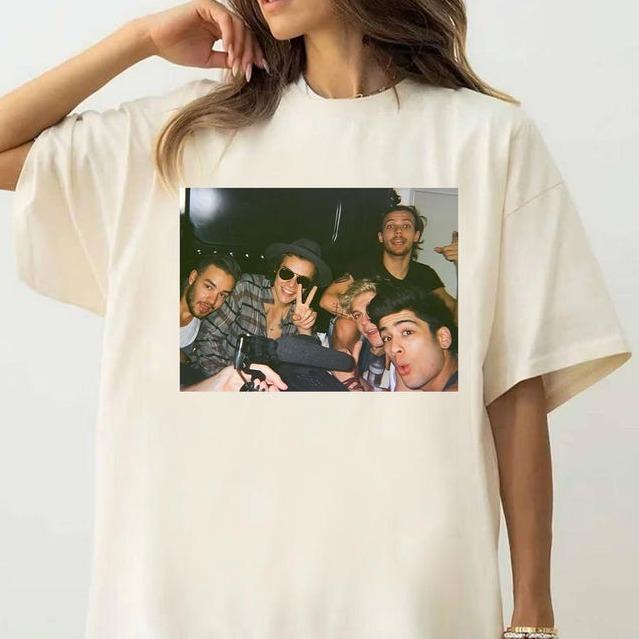 Vintage One Direction Selfie T-Shirt, Thank You One Direction Gift For Fan, Music Tour T-Shirt Casual Cotton... (Image 3)