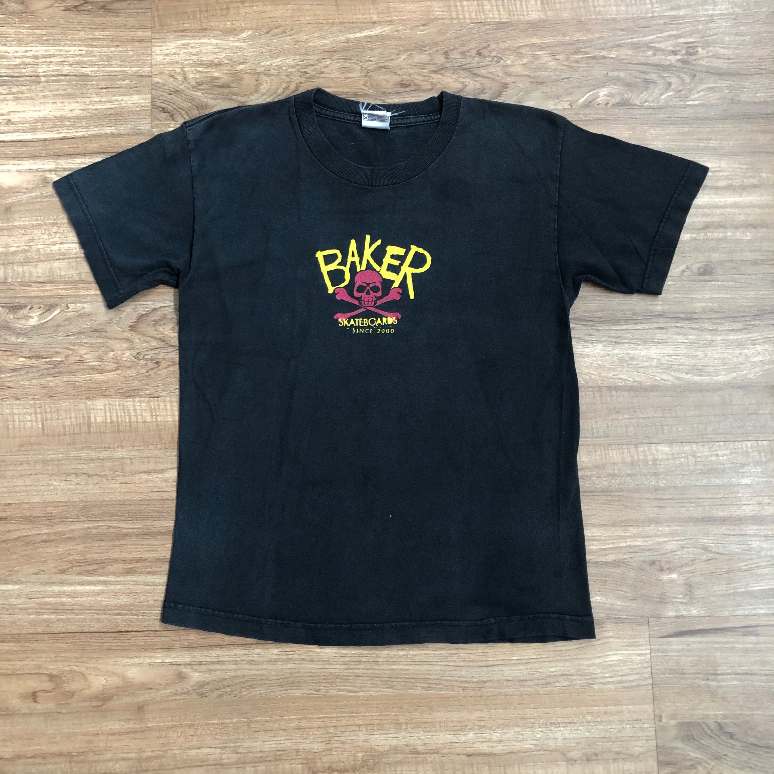 Vintage Baker Skateboards Skull Bones 2000 Skate Surf Unisex T-shirt, Sweatshirt, Hoodie (2)