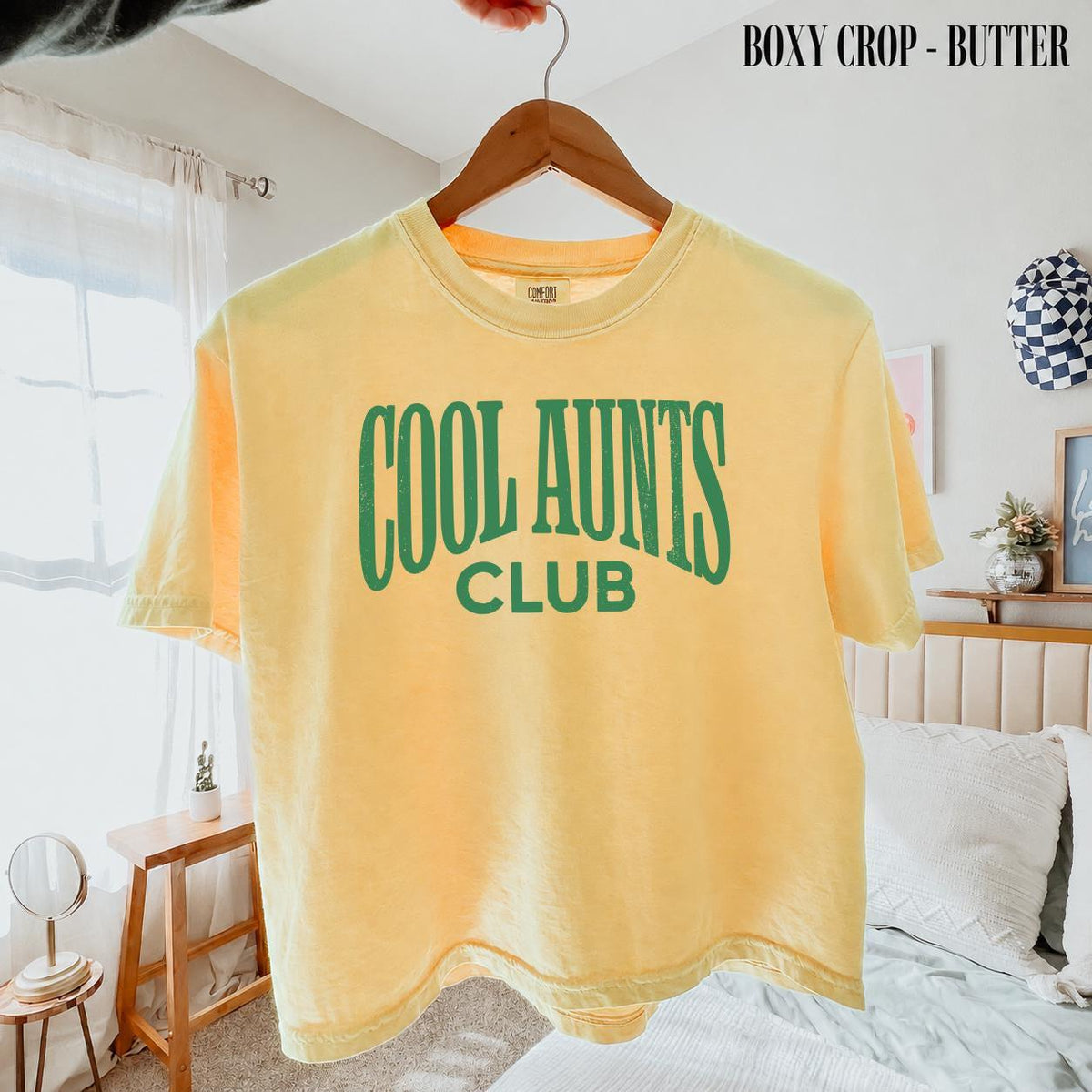 Aunts Club Comfort Colors Mothers Day Tee Aunt Pregnancy Announcemen Unt Boxy Crop Tee Aunt Gif (3)