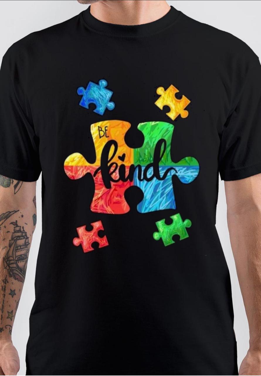 FiscalÃ­a Be Kind T-Shirt Hoodie, Sweatshirt | PureTeeCo.com