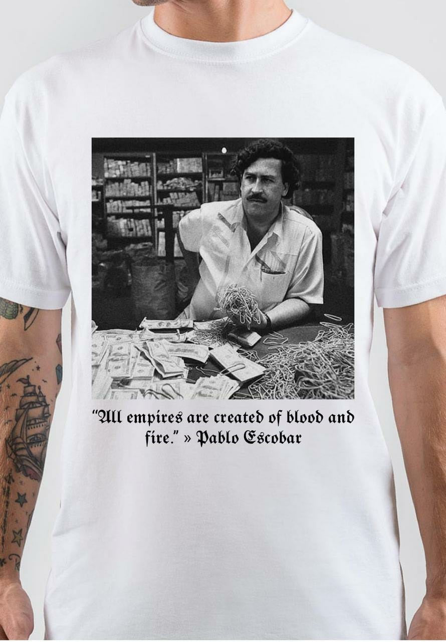 Pablo Escobar Holding Money T-Shirt Hoodie, Sweatshirt | PureTeeCo.com