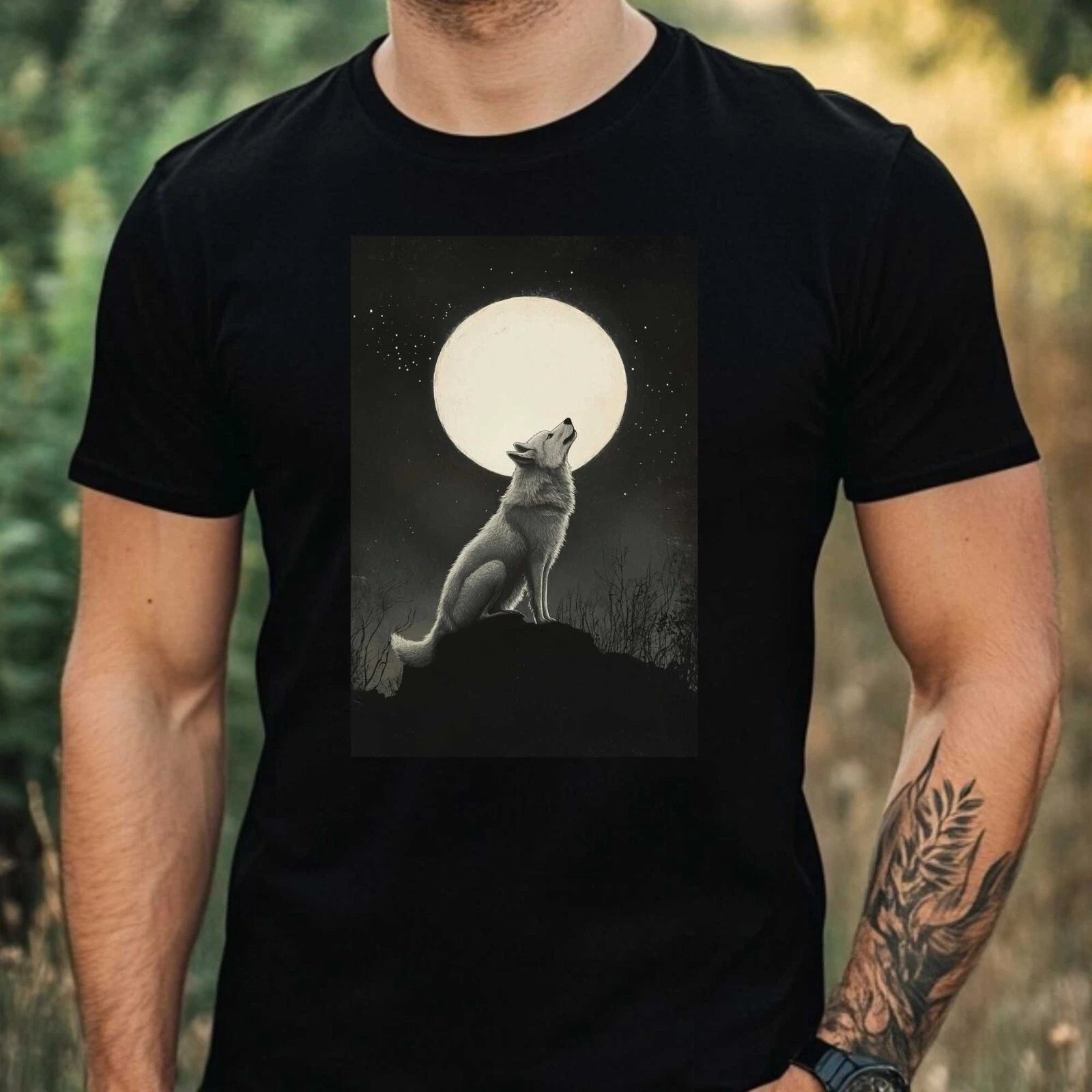 Mens Wolf in the Moonlight Motif Cotton T-Shirt Size XS to 5XL