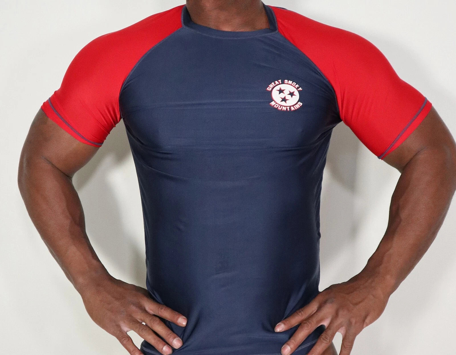 MEN'S ATHLETIC BLUE/RED T-SHIRT SIZE SMALL