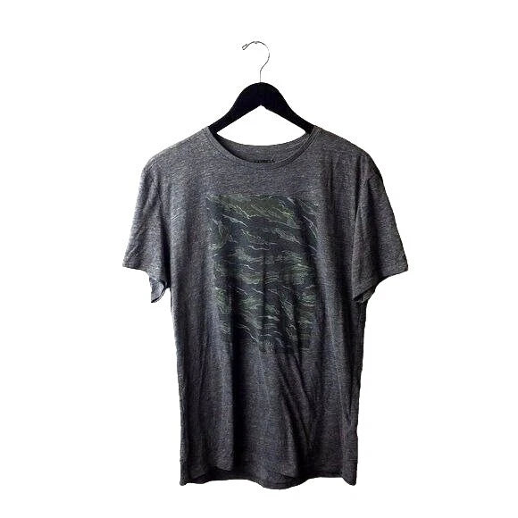Express T Shirt Graphic Tee Crewneck Cotton Short Sleeve Trendy Modern Solid M