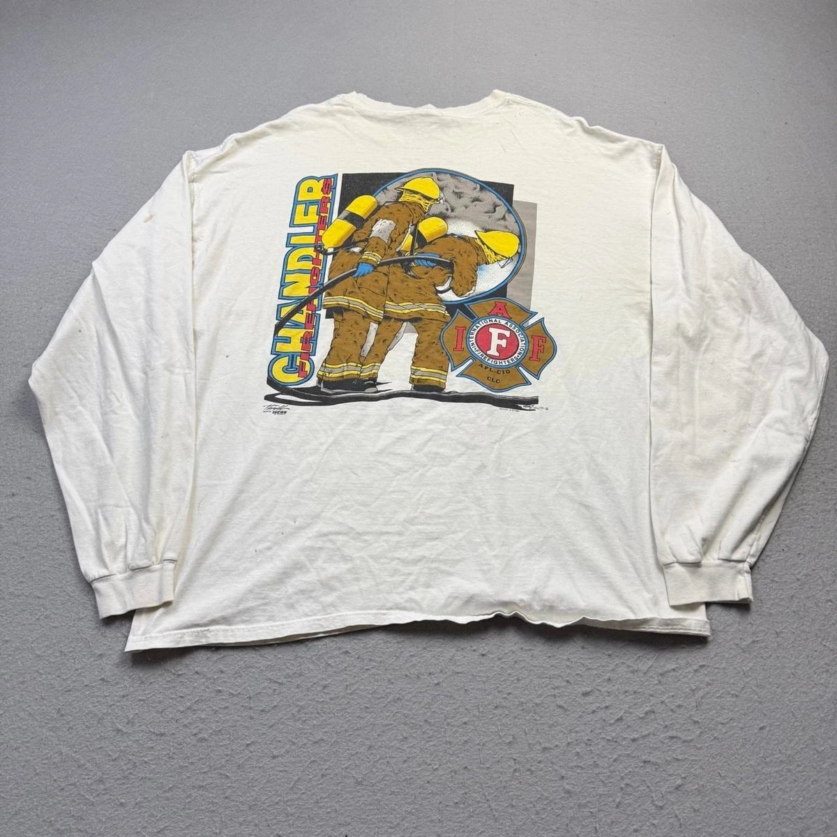 Vintage 90s IAFF Firefighter Givin Er Grit-N-Pliers Long Sleeve Shirt