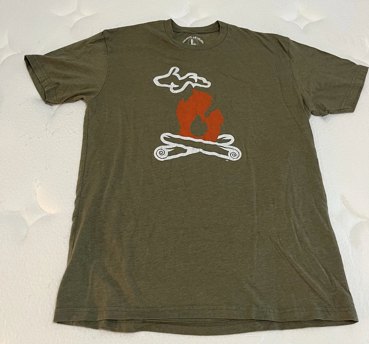 UpNorth Michigan Campfire T Shirt Large Olive Green Graphic Camping Bonfire Tee