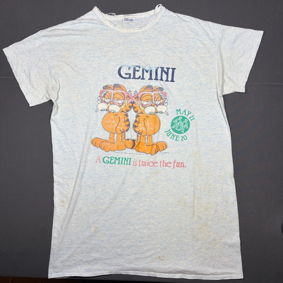 VTG 80s Garfield Gemini Astrology T Shirt XL White Light Distressed Flirts Y2K