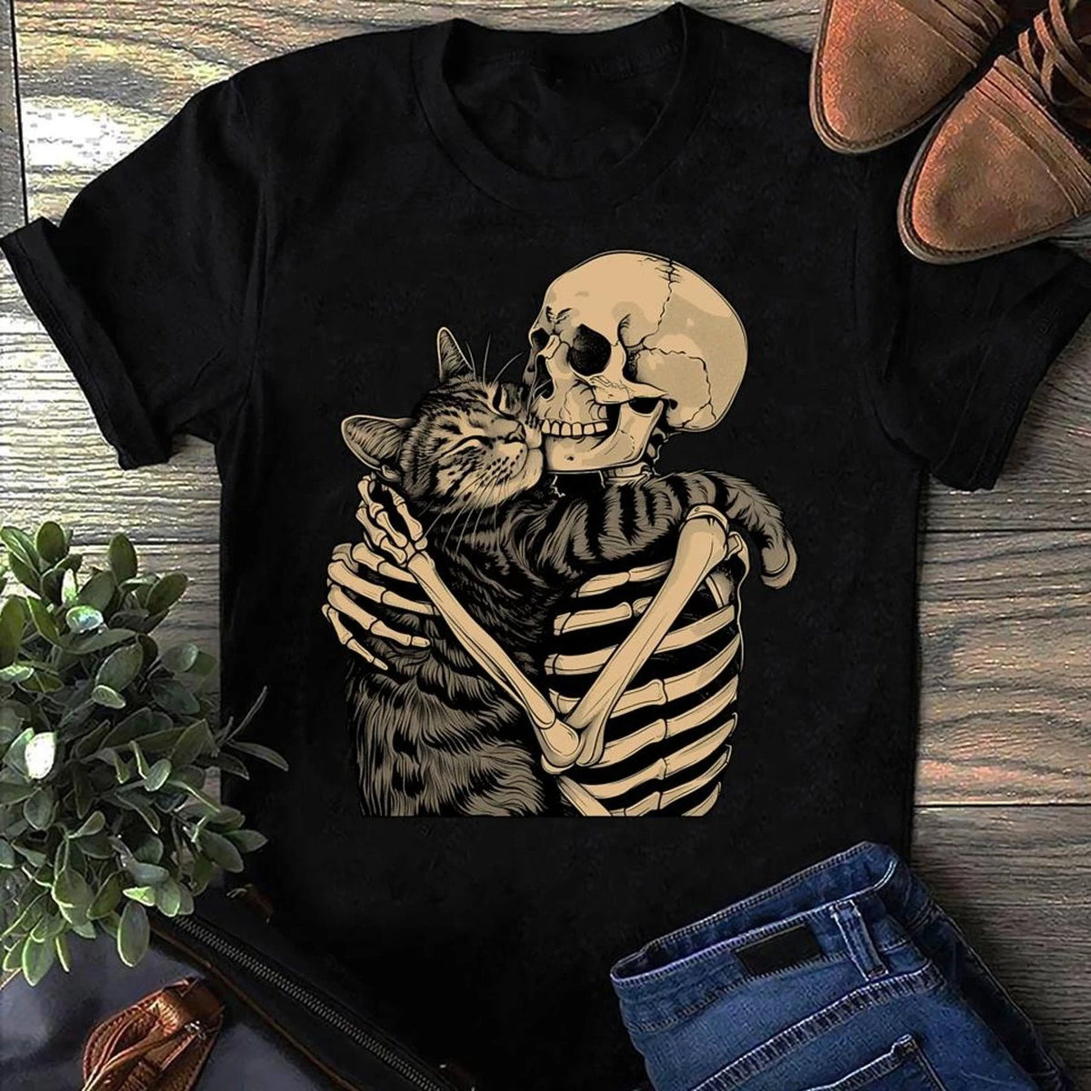 Skeleton Hugging Cat T-Shirt Funny Halloween Cat Lover Tee