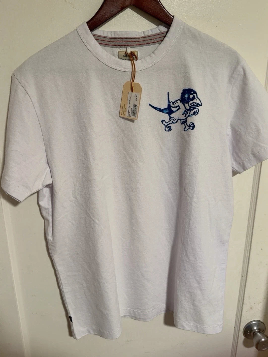 NWT Relwen Barn Swallow Tee Mascot White Mens Medium Cotton Graphic T Shirt Image 1 of 4