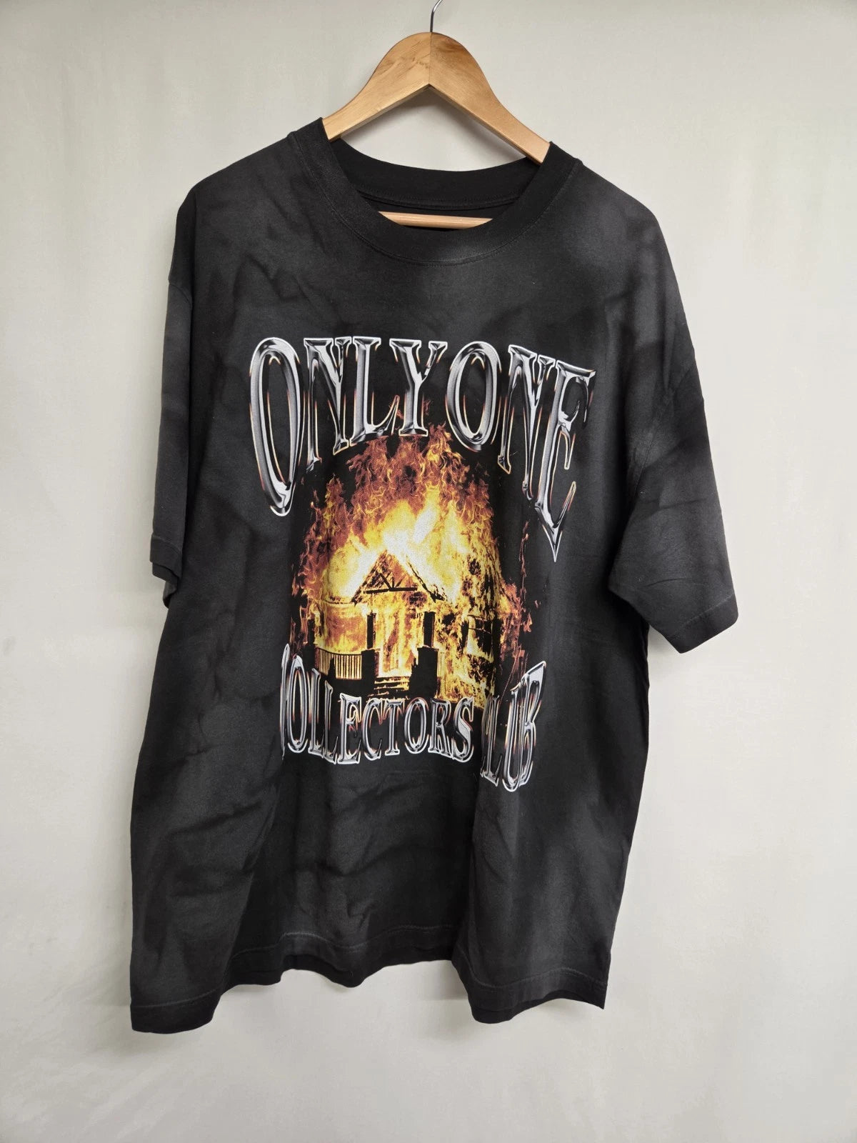 Only Ones USA  Onlyones  Size 3-XLarge Fire Collectors Club T-shirt