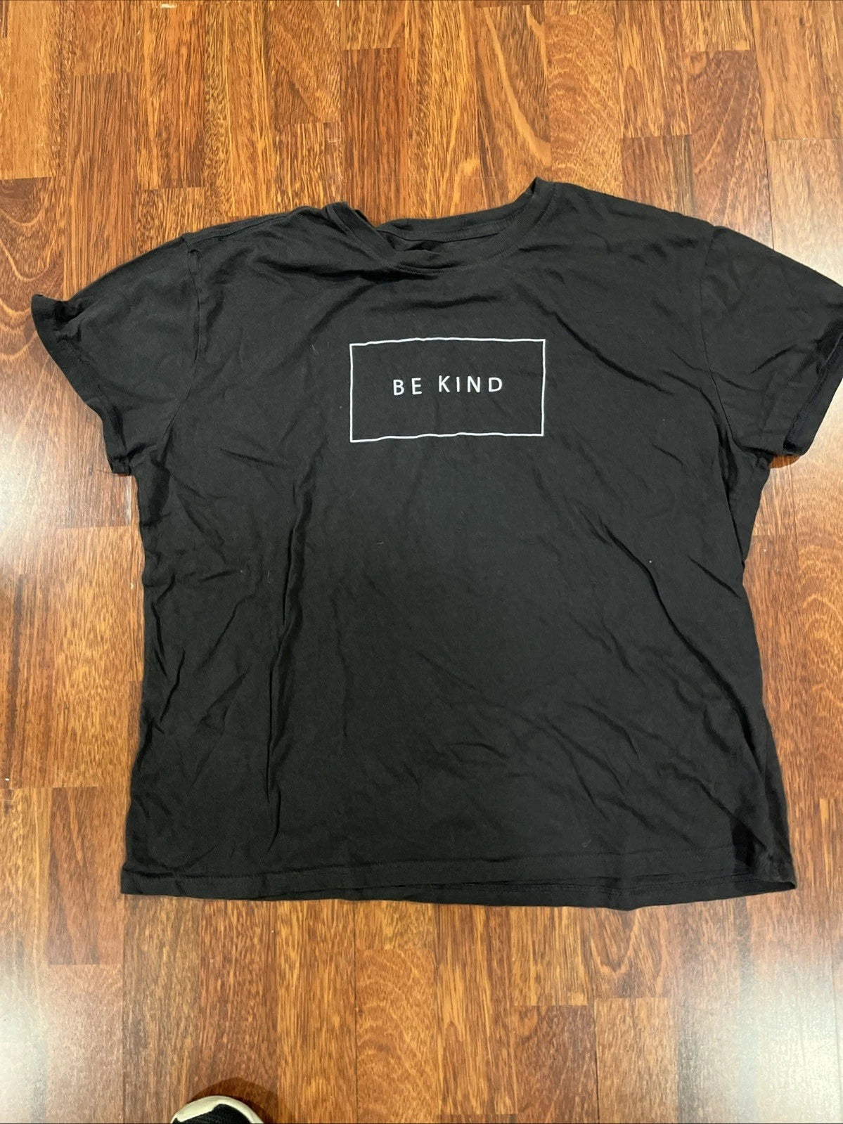 Be Kind T-Shirt; Women’s  Grey Short Sleeve Graphic Tee - Size 2X