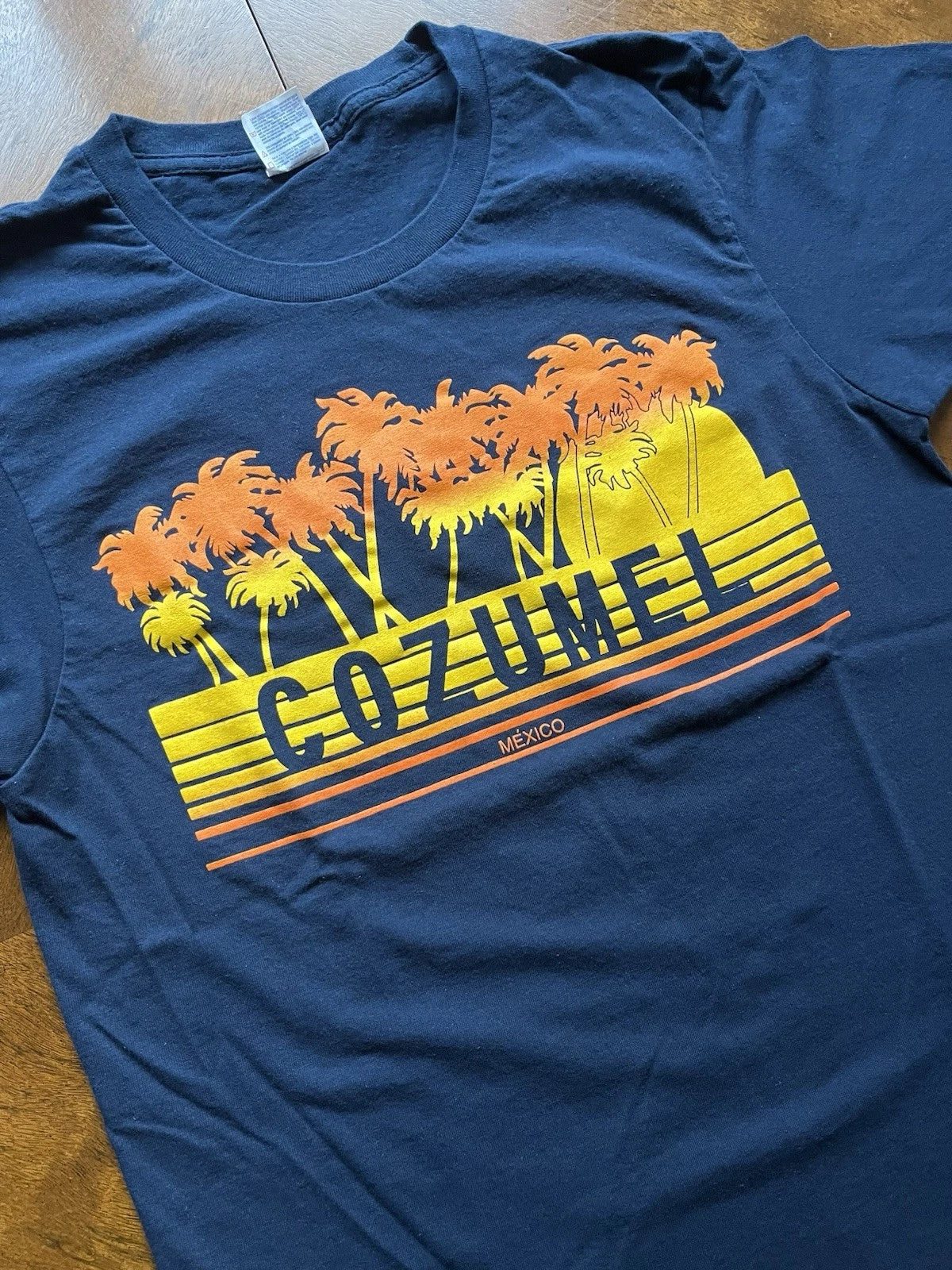 Vintage Cozumel Mexico Retro Sunset Palm Trees Mens Medium T-shirt