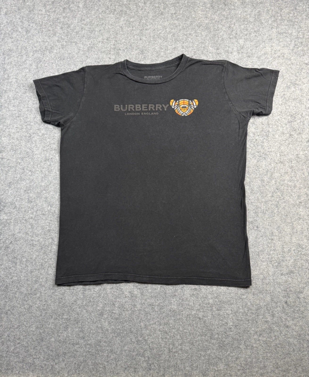 BURBERRY Black Distressed Medium Shirt London England street wear Tee
