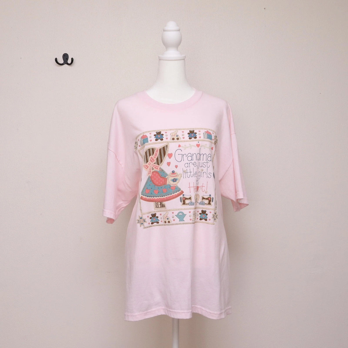 Hanes Women's XL T Shirt Grandmas Are Just Little Girls Cotton Romantic Cottage