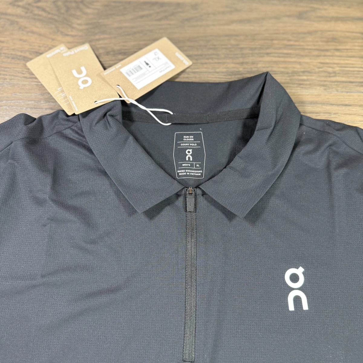 On Running Mens Court Polo Shirt  Quarter Zip close Men Tennis Pickleball Image 1 of 4
