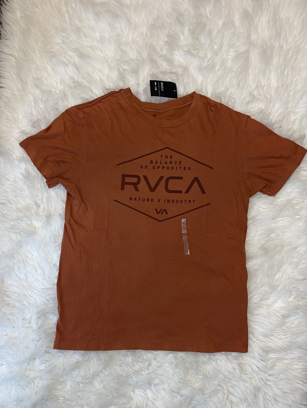 RVCA Pure T-Shirt.     M