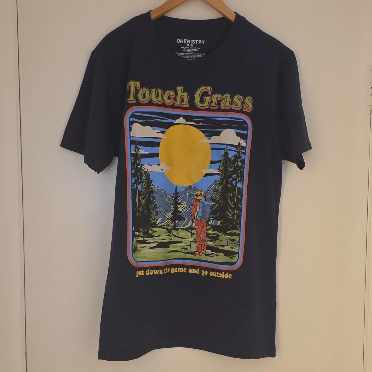 CHEMISTRY Touch Grass Graphic Tee Navy Regular Fit Crew Neck Short Sleeve M
