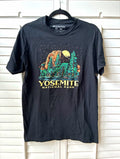 Columbia Men's M Black Yosemite National Park Graphic Logo Crew Neck causal Tee Image 1 of 4