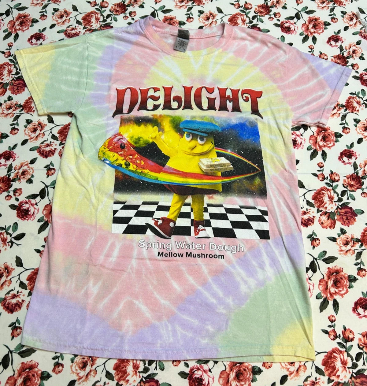 Mellow Mushroom "Delight" Tie-Dye T-shirt, Unisex adult small, Discontinued