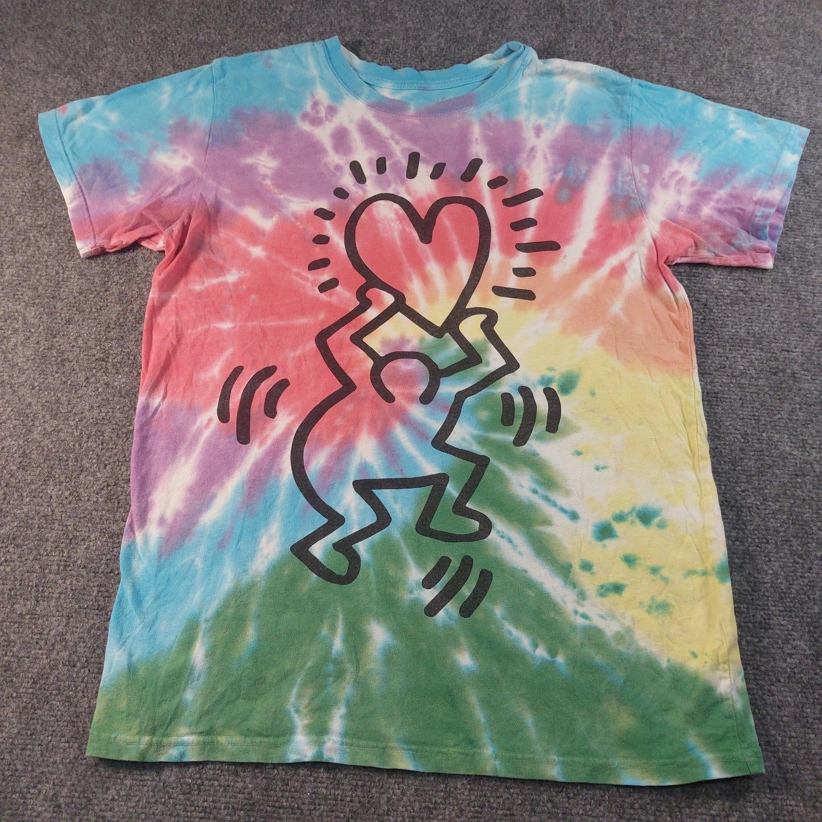 Keith Haring Tie Dye Art T-Shirt Men's Small Person Holding Heart Up Street Tee