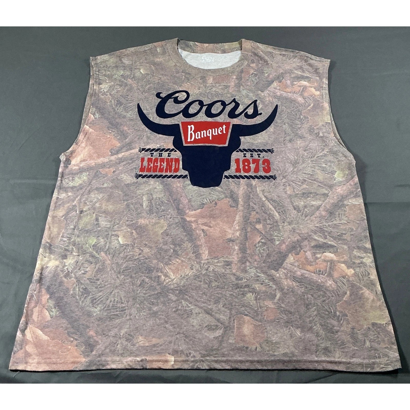 Coors Banquet Beer Camo Muscle Tee Shirt Men Large Rodeo Bull Graphic Sleeveless