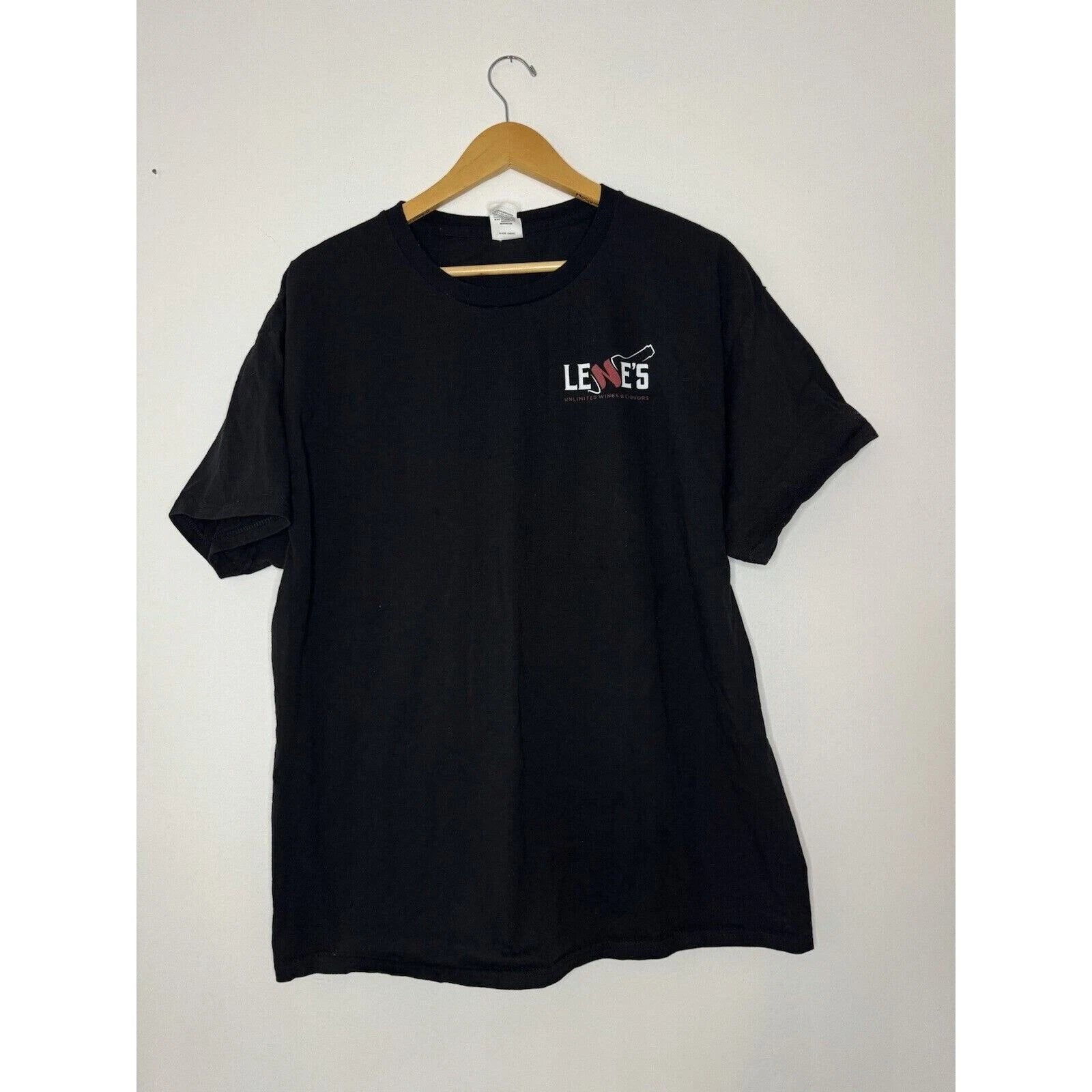 Hanes Authentic Black T-shirt “Lenes Unlimited wine and liquor” made in Dom. Rep