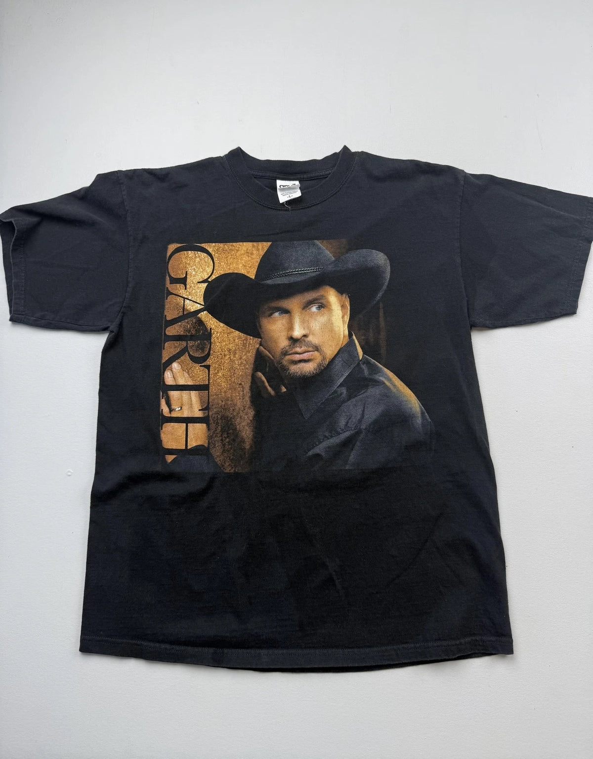 Vintage Anvil Shirt Mens Large Black Garth Brooks Ultimate Hits Concert Tour Tee Image 1 of 4