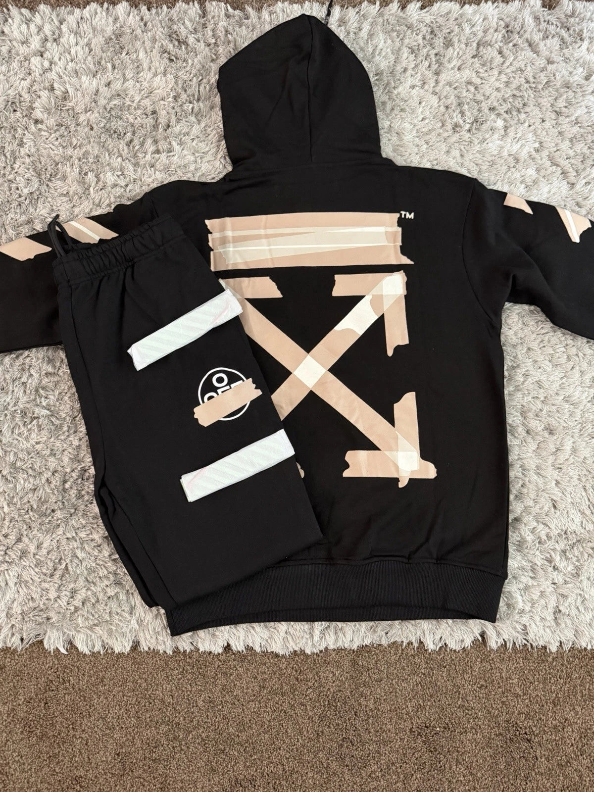 Men’s Designer Off White Set Size S - Never Worn
