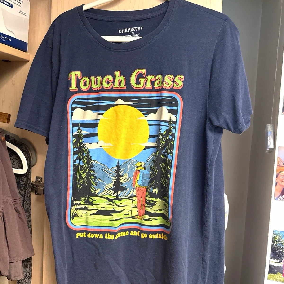 Chemistry Touch Grass Blue Graphic Print Short Sleeve Crew Neck T-Shirt L