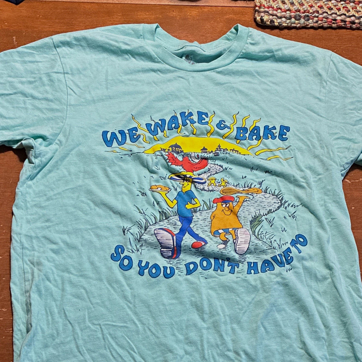 Mellow Mushroom T-Shirt "We Wake & Bake" (M)