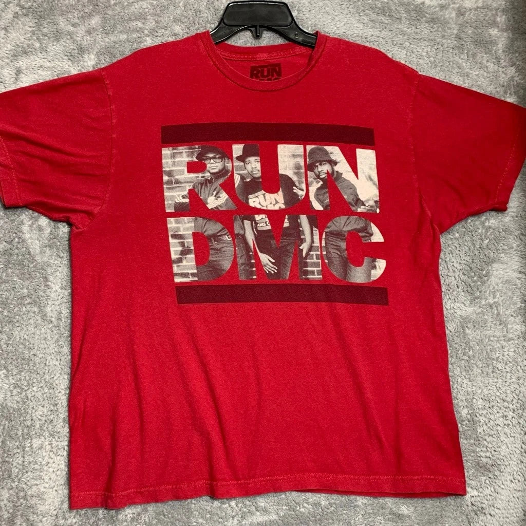 Run DMC Graphic T-Shirt Mens XL Red Photo Print Short Sleeve Hip Hop Tee 2014