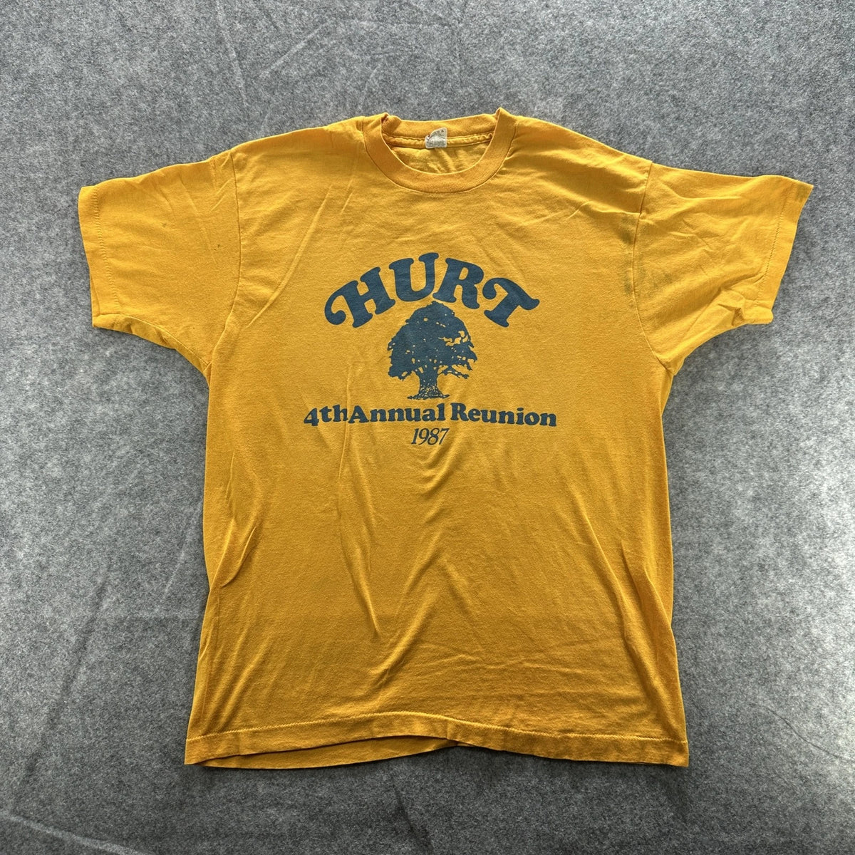 Vintage Hurt Family Reunion Shirt Mens XL Yellow 1987 Graphic Made USA 80s SS