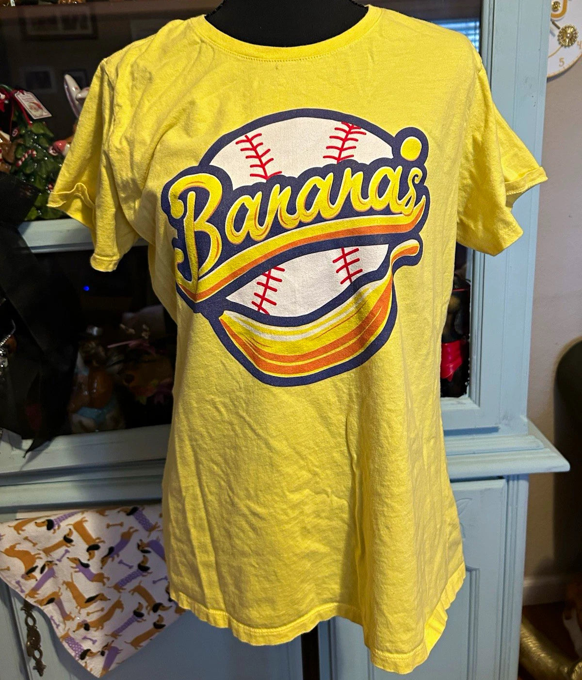 Fan Favorite Baseball Graphic Tee Yellow Unisex L Crew Neck Short Sleeve
