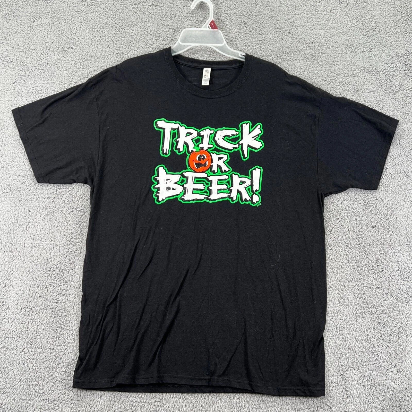 Jerzees Men's Black Trick Or Beer Cotton Crew Neck Short Sleeve T Shirt Size XL