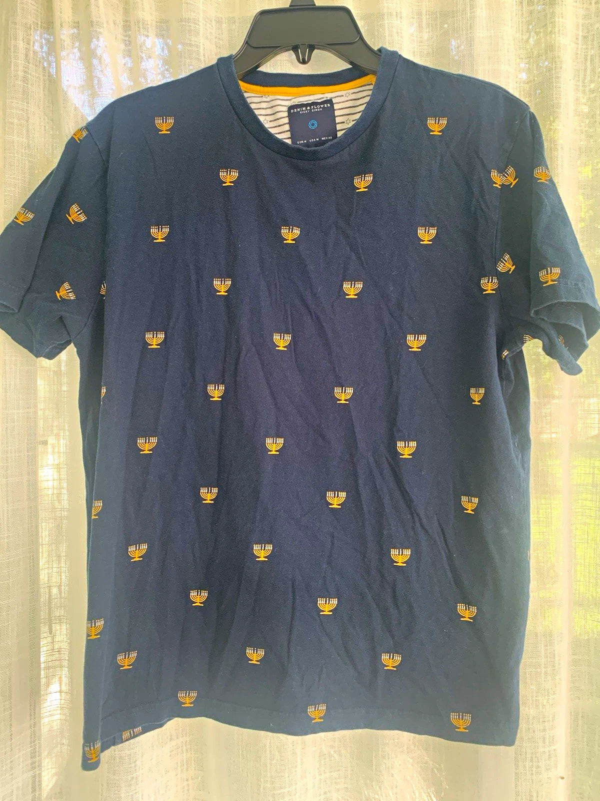 Denim & Flower Ricky Singh Men’s Hanukkah Menorah Graphic Tee Blue M Cotton