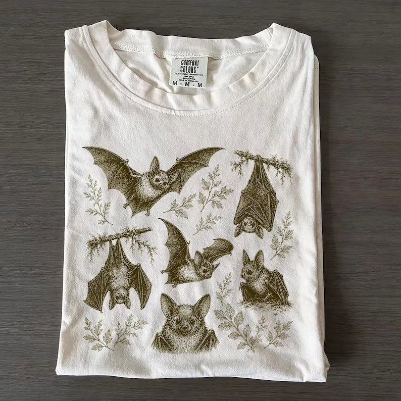 Vintage Bat Gothic Dark Academia Comfort Tee