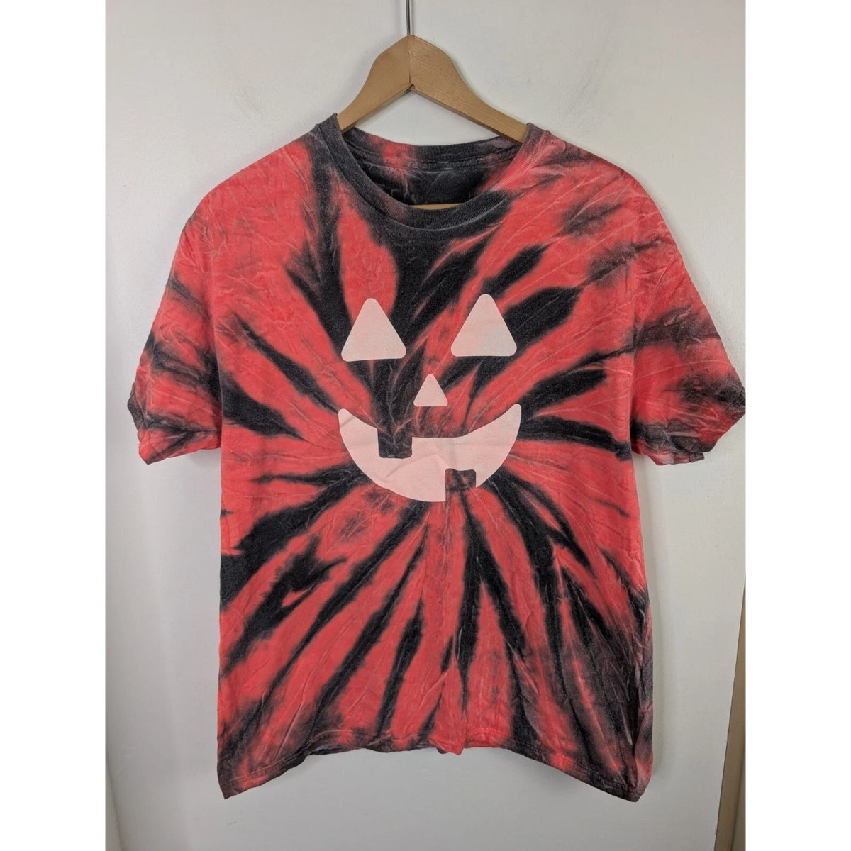 Be Kind Large T-shirt L Orange Black Pumpkin Jack-o'-lantern Halloween Tie Dye