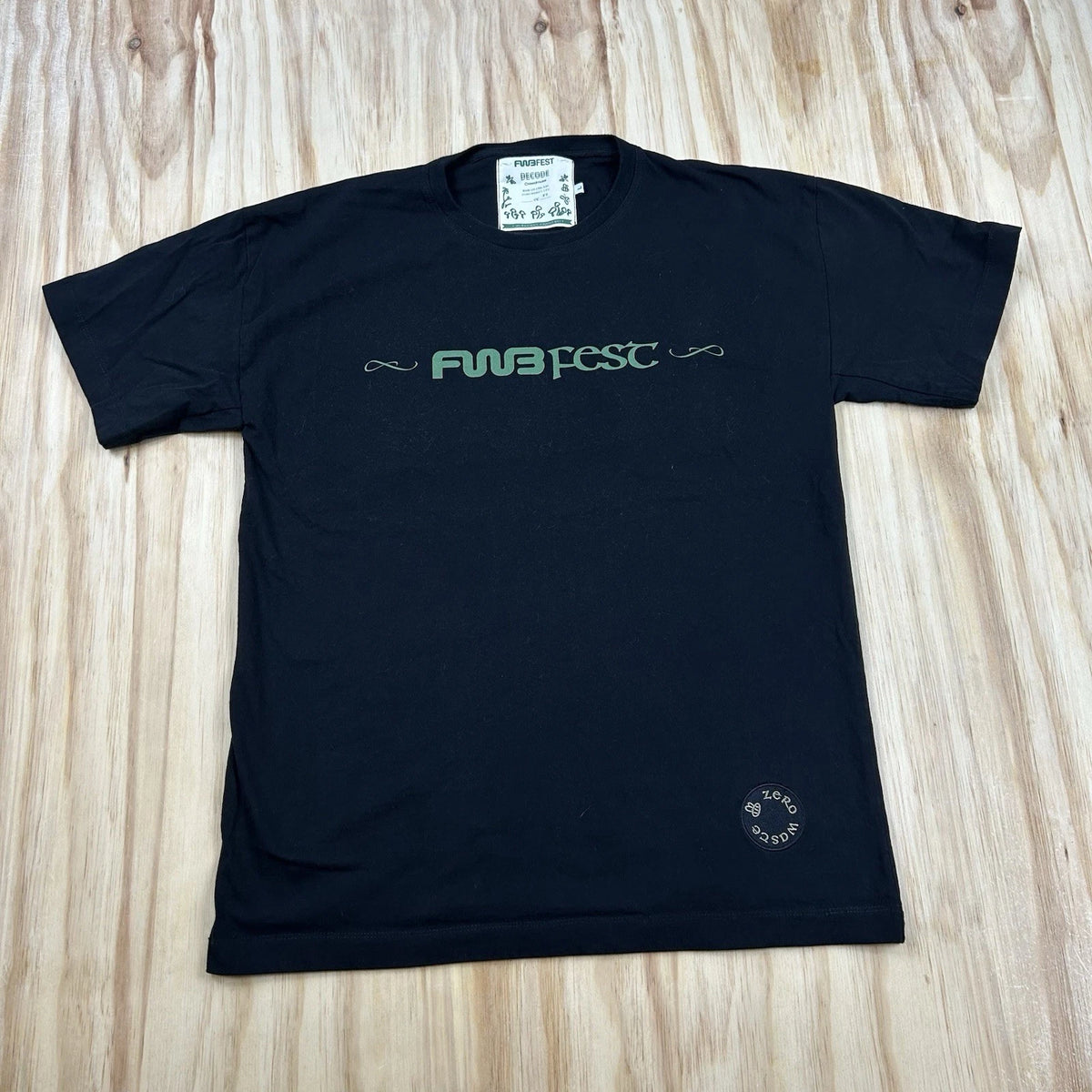 FWBFest CrowdMuse Touch Grass T Shirt Large Black 2023 EDM Festival Music RARE