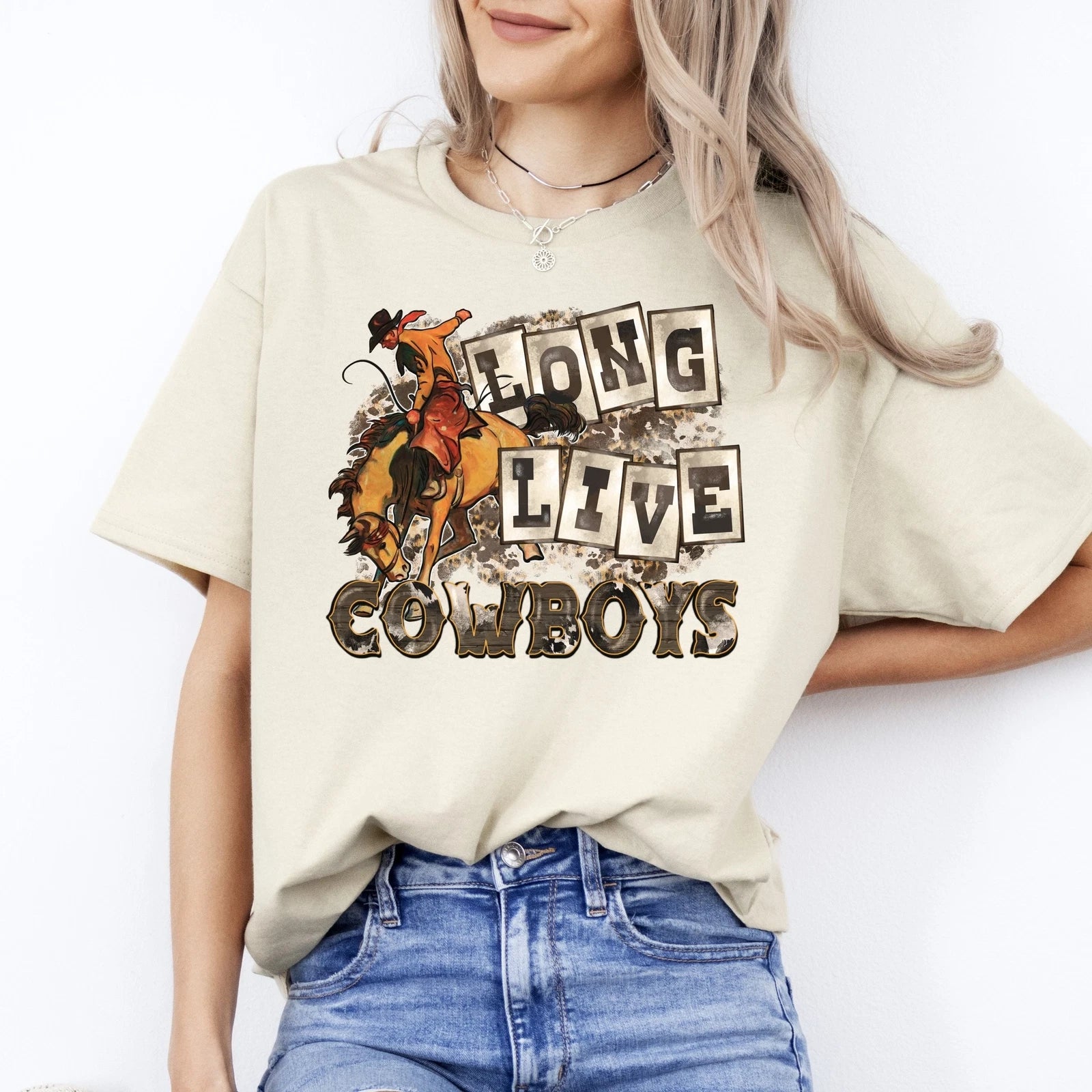 Long live cowboys T-Shirt gift Trendy Western horse cowboy Unisex Tee Sand White