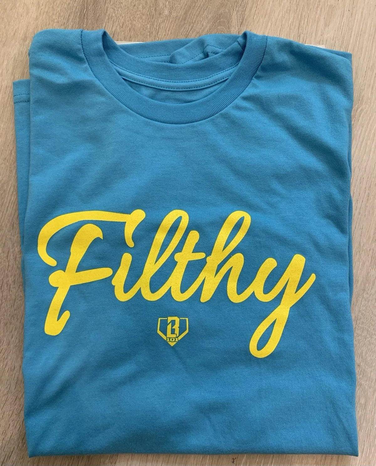 Baseball Lifestyle 101 Filthy Men’s Large Blue/Yellow Graphic Logo Crew Tee