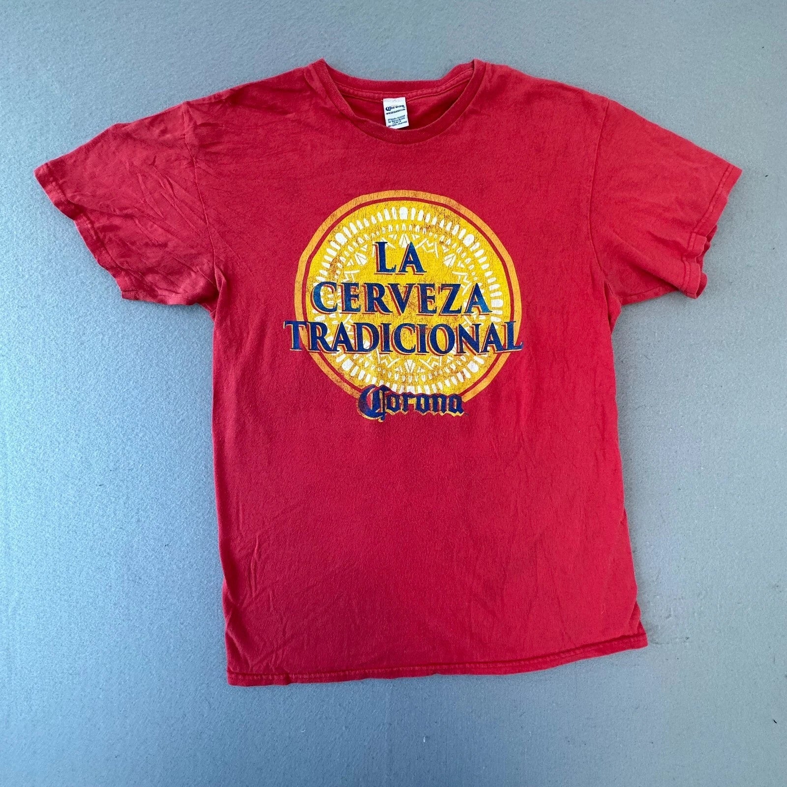 Corona La Cerveza Tradicional Shirt Mens Small Red Short Sleeve Beer