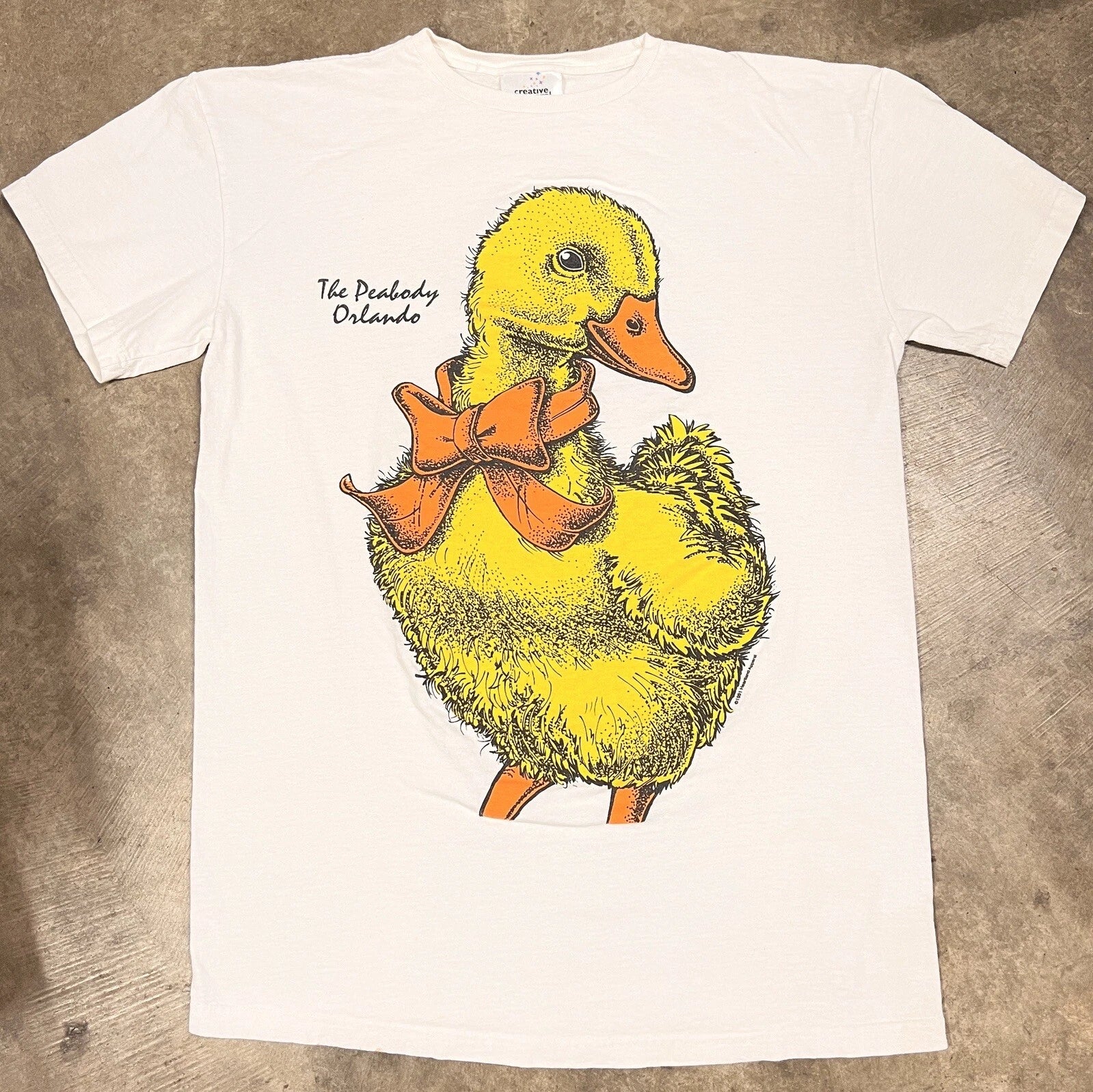 VTG The Peabody Orlando Big Face Duck Graphic T Shirt OSFM 22.5”x31” Distressed