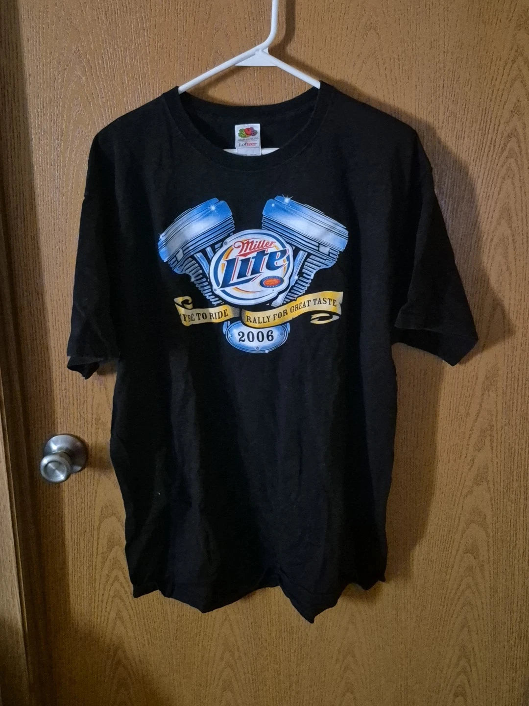 MILLER LITE 2006 T-shirt Men's X-LARGE