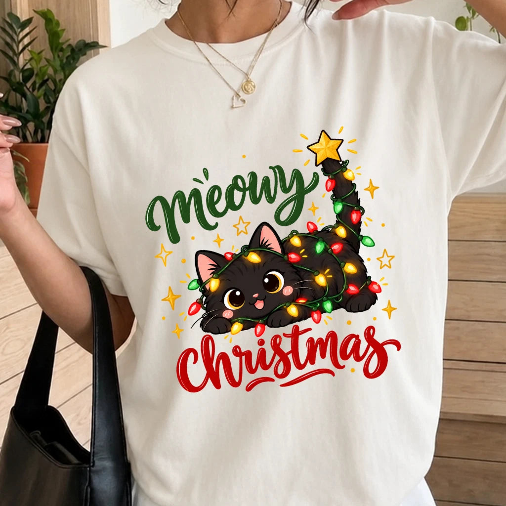 Cute Holiday Black Cat Tee Christmas Lights Graphic Shirt Sweet Retro 90s Boho