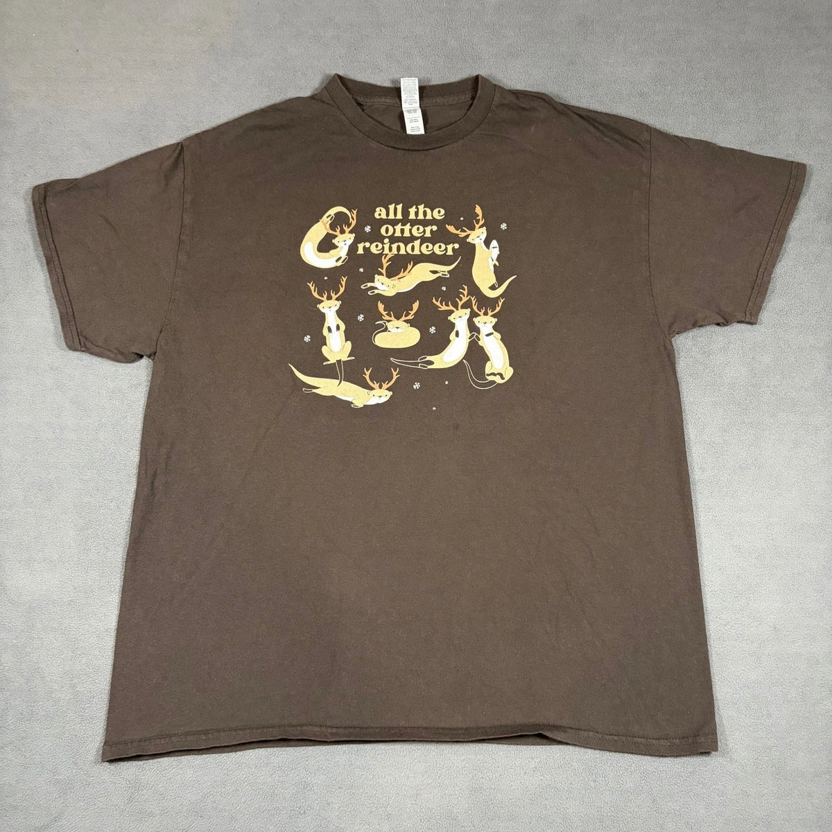 Gildan T-Shirt Mens XL Brown All The Otter Reindeer Graphic Short Sleeve Cotton
